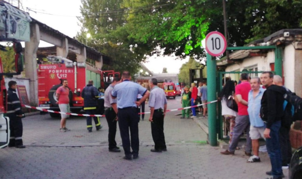 Șocant! Fratele muncitorului ucis în explozia dintr-o fabrică din Capitală a murit, astăzi, chiar pe mormântul rudei sale