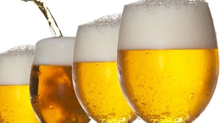 Bei alcool? Risti sa faci cancer