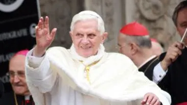 Credinciosii ii pot trimite SMS-uri Papei, la un numar de telefon pus la dispozitie de televiziunea RAI