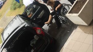 Atenţie! Informaţii cu un puternic impact emoţional. Conducerea institutului medical a amânat suspect atribuirea serviciilor de curăţenie. Crime cu premeditare la Fundeni din cauza unei licitaţii cu cântec!