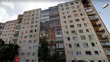 Nu e un banc! Garajul care se vinde la preț de garsonieră. Se întâmplă în Vaslui