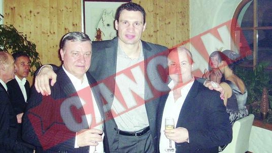 Vladimir Kliciko, Revelion cu Mircea Sandu si Nicu Gheara