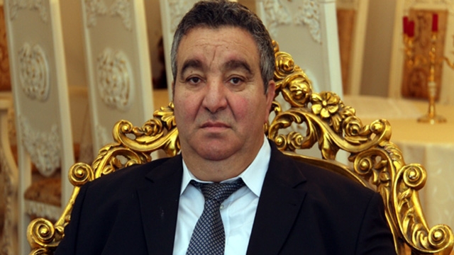Presa internaţională comentează activitatea şi funeraliile autointitulatului rege al romilor! Iata ce au spus strainii