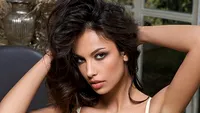 SCENA in care Madalina Ghenea apare COMPLET dezbracata in cel mai nou film in care joaca! Doi batrani se uita la ea in piscina