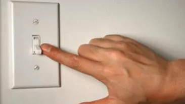 Mai multe scoli din Constanta nu isi pot sustine orele din cauza lipsei apei si a energiei electrice!