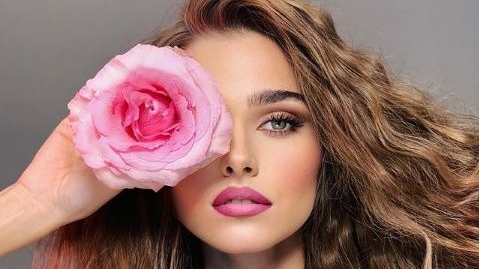 Theo Rose, anunț surprinzător! Ce le-a transmis artista fanilor: "Mi-am făcut un nou gagic"