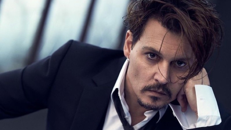 S-a aflat! JOHNNY DEPP e plătit prea mult pentru rolurile sale din filme! 