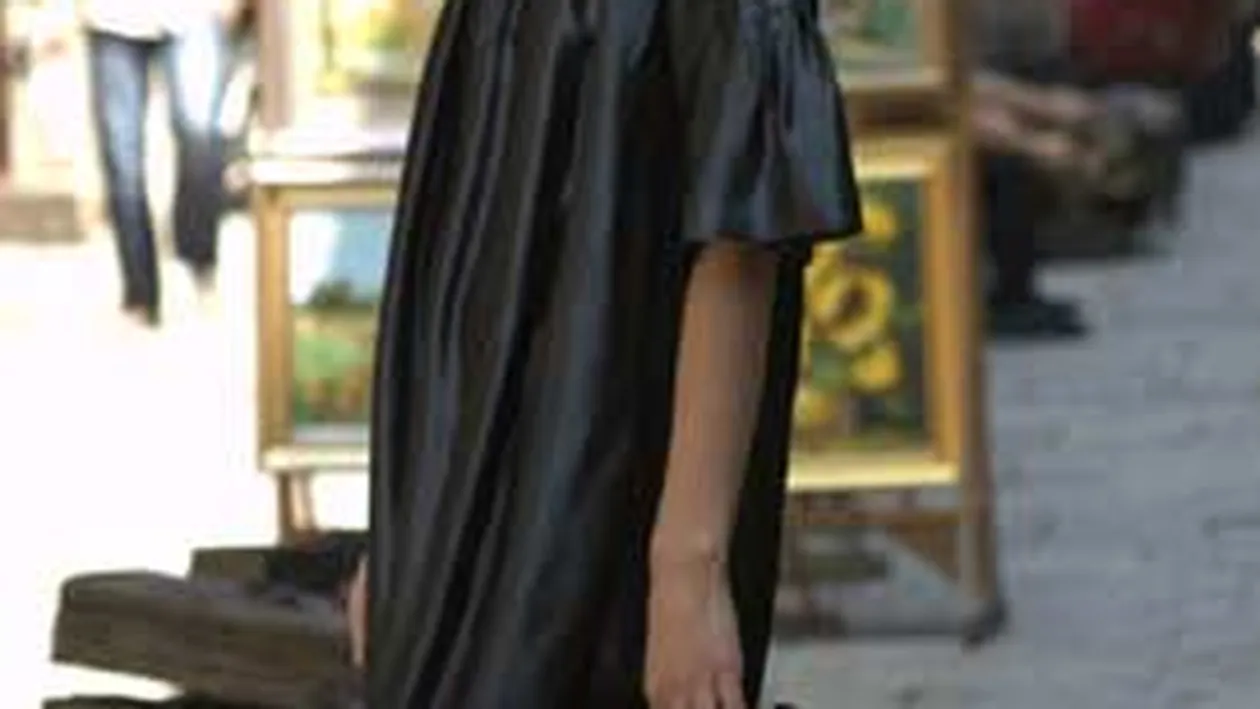 VIDEO C.O., renegata de propriul tata! Nu o mai primesc acasa!