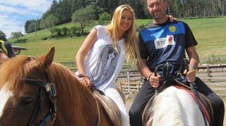 Walter Zenga, pe post de Fat-Frumos! Raluca l-a urcat pe un cal alb!