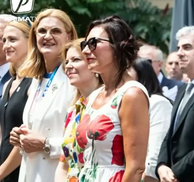 Carmen Iohannis, ținută de mii de euro la Paris, înainte de JO 2024. Geanta a fost cea mai scumpă