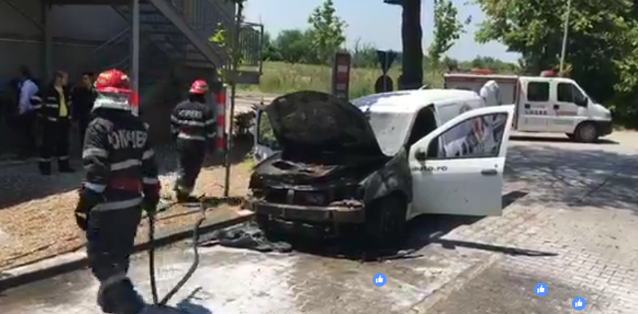 Incendiu la Decathlon Băneasa