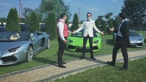 Cei mai bogaţi copii ai României! Asta e aroganţa verii! Franco Baronu’ şi prietenii au ieşit în oraş cu 1.200.000 euro
