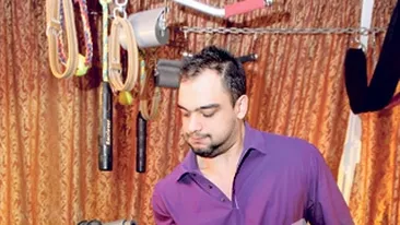 Secretele omului cu cele mai puternice brate din lume! Oncescu si-a izolat casa cu aluminiu de frica radiatiilor!