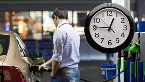 Care este cea mai bună oră să-ți alimentezi mașina. În acest interval, benzina și motorina sunt cele mai ieftine