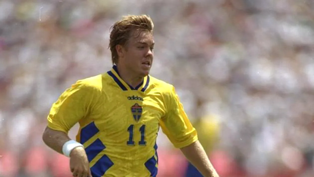 Tomas Brolin, atacantul care marca împotriva României în sfertul de coşmar cu Suedia de la CM '94, e acum de nerecunoscut! S-a îngrăşat enorm şi s-a apucat de poker