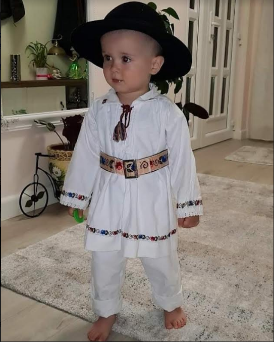 Miracolul din viața unei cântărețe din Ardeal! A născut după ce a aflat că are cancer, apoi… ”E semn de la Dumnezeu!”