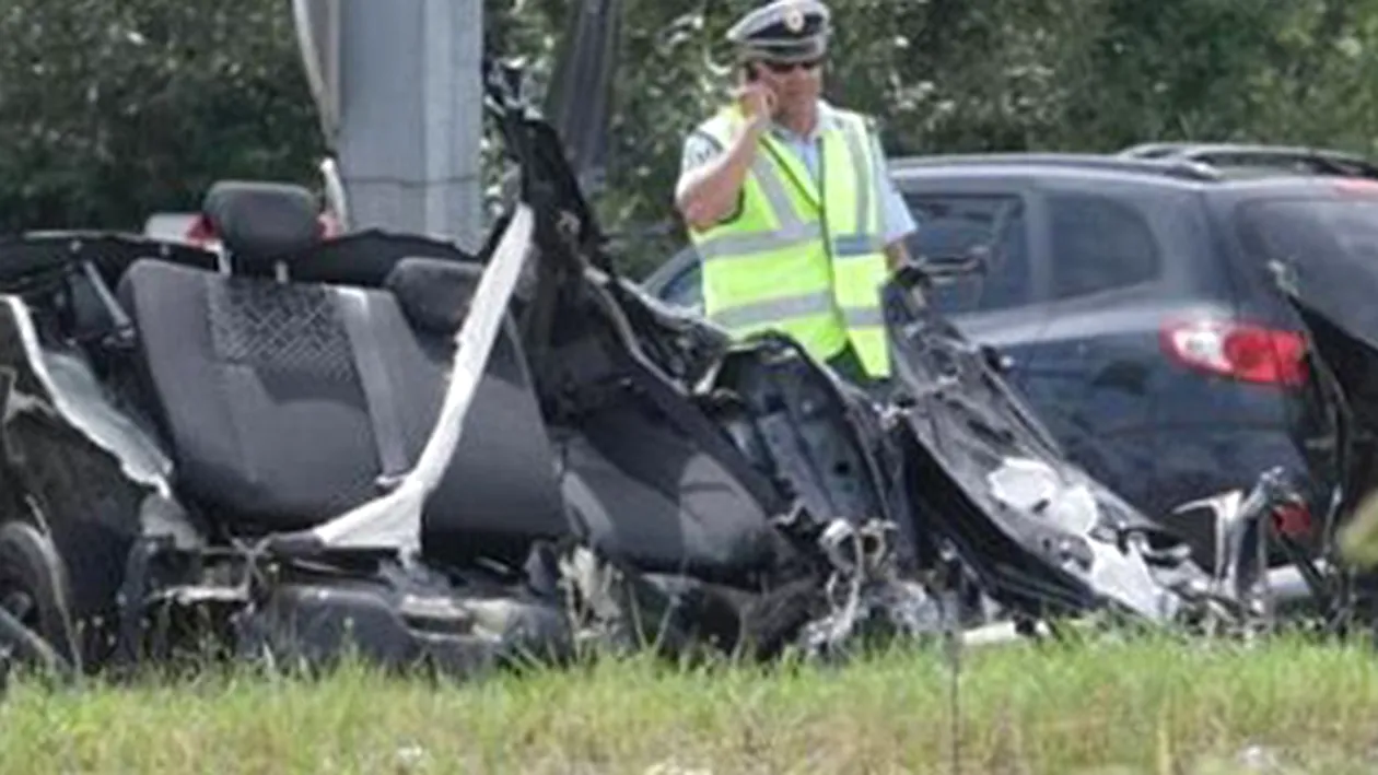 TRAGEDIE în lumea fotbalului! Doi fotbalişti au murit într-un accident rutier, iar alţi doi sunt răniţi 