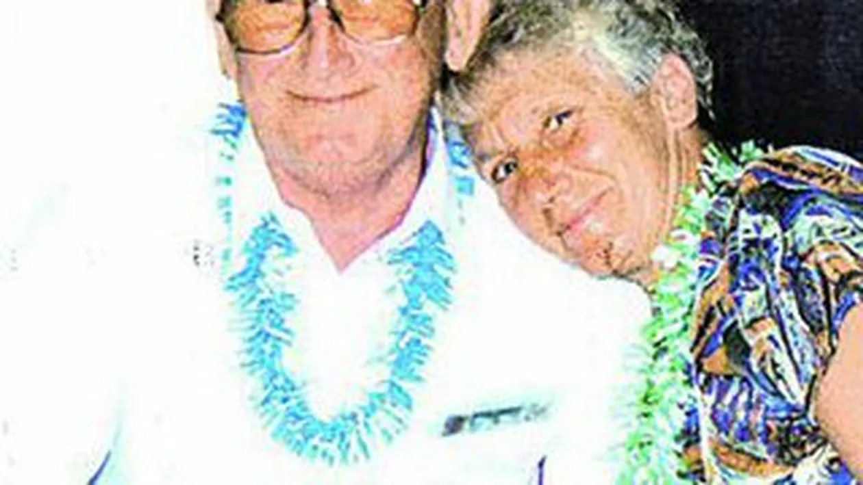 O vaduva s-a luptat cu niste hoti. A murit aparand cenusa sotului