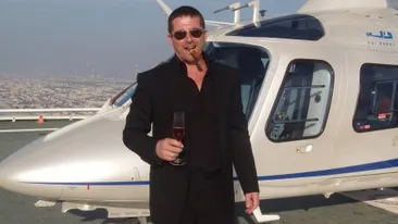 S-a despărţit între timp şi de logodnica fotomodel. Milionarul bulgar al Ramonei Gabor a încărunţit şi e singurel…