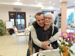 Mama lui Adrian Năstase a murit: ”S-a topit încet, în ultimele luni”