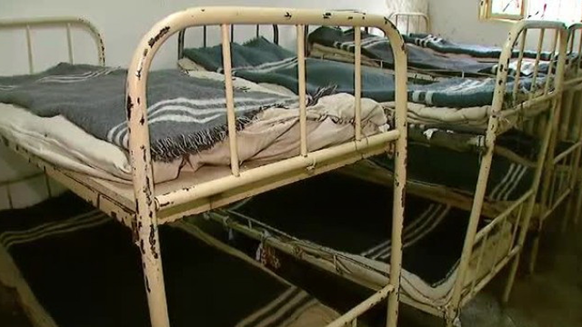 Fratele “Printesei drogurilor” s-a plimbat prin multe puscarii din Romania, insa acum vrea afara. Asa ca a facut ASTA