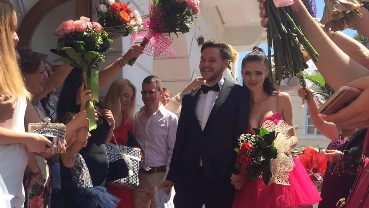 Nuntă de milionari la Castel, în Iaşi. Andra şi Brenciu au încins atmosfera. Imagini fabuloase