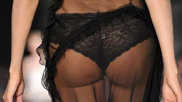 Cum sa o faci sa aiba orgasm fara sa o atingi! Cea mai TARE lenjerie intima realizata pana acum