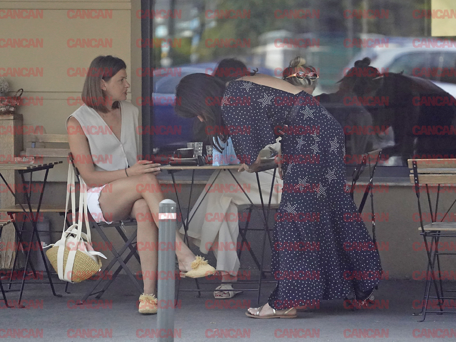 Monica Bîrlădeanu a ieșit la o cafea cu prietenele