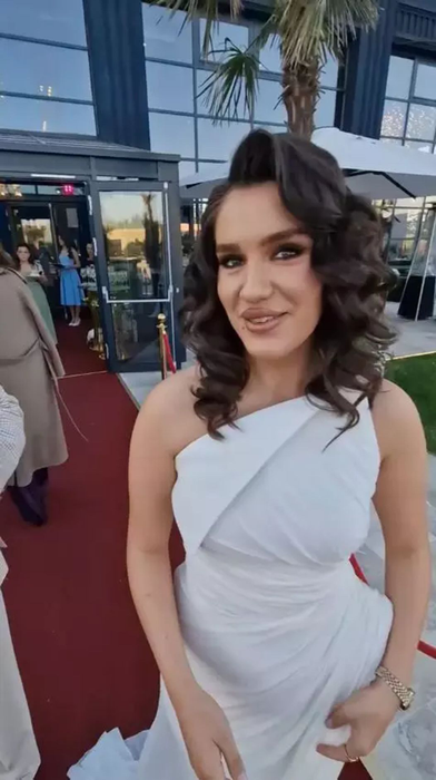 Cezar Ouatu și-a botezat fetița! Primele imagini de la eveniment