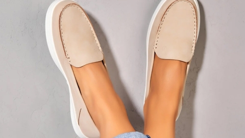 (P) Cum alegem pantofii de damă eleganți fără dureri de picioare