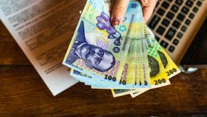 Probleme la facturile de curent și gaze. Ce trebuie să știe românii