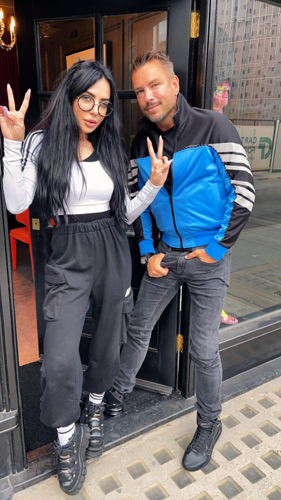 DJ Wanda și Karl au aniversat doi ani de căsătorie