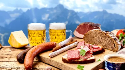 Cele două alimente care pot crește riscul de cancer. Un dietetician oncolog dezvăluie ce trebuie să evităm