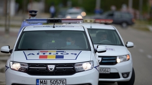 Live pe Facebook la volanul unui Ferrari care gonea cu 200 km/5 în Dolj: „Sunt o grămadă de femei care așteaptă să fie agățate”