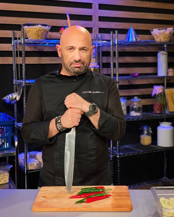 Cătălin Scărlătescu a fost dat în judecată de Antena 1, alături de colegii lui, Sorin Bontea și Florin Dumitrescu