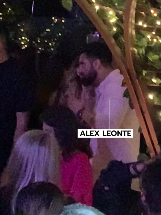 Alex Leonte, distracție în Nuba, cu o blondină (Foto: CANCAN.RO)