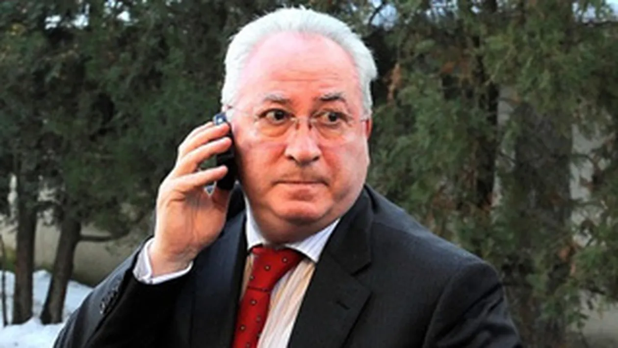 Ministrul Hasotti, probleme cu inima inaintea sedintei de guvern! I s-a facut rau si a ajuns la spital