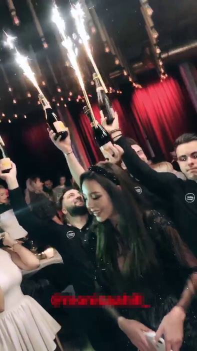 Monica Hill a fost ”ajutată” de un afacerist străin să facă mega-party la NUBA