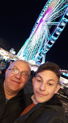 Adrian Păduraru, alături de fiul său, pe care tot Adrian îl cheamă