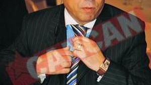 Turcu s-a luat de Vizer