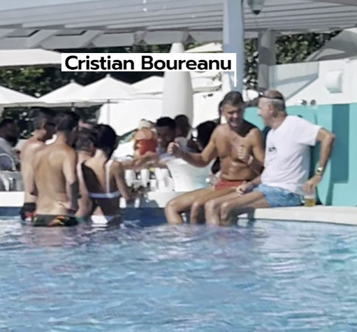 Cristian Boureanu, la piscină alături de câțiva prieteni