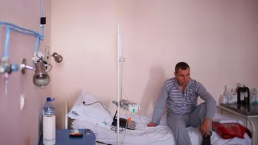 Destin schimbat de un diagnostic medical. Costel are 30 de ani, un copil de aproape 3 ani si o boala crunta: leucemie