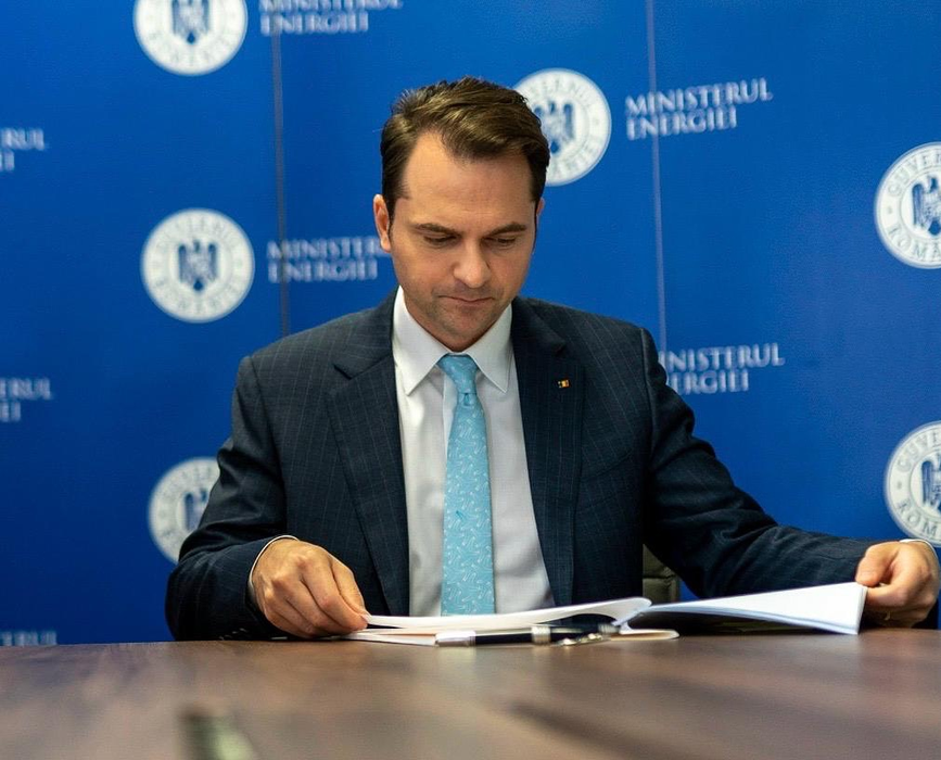 Ce sport de performanță a abandonat ministrul Energiei Sebastian Burduja la 14 ani: ”Nu am renunțat fără regrete”