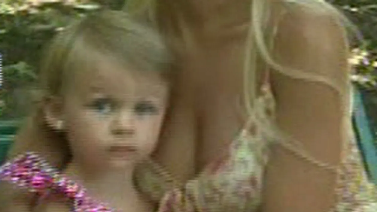 Andreea Spataru: Sunt multumita de felul in care arat! Nu vreau sa apelez la operatii estetice, am doar 26 de ani