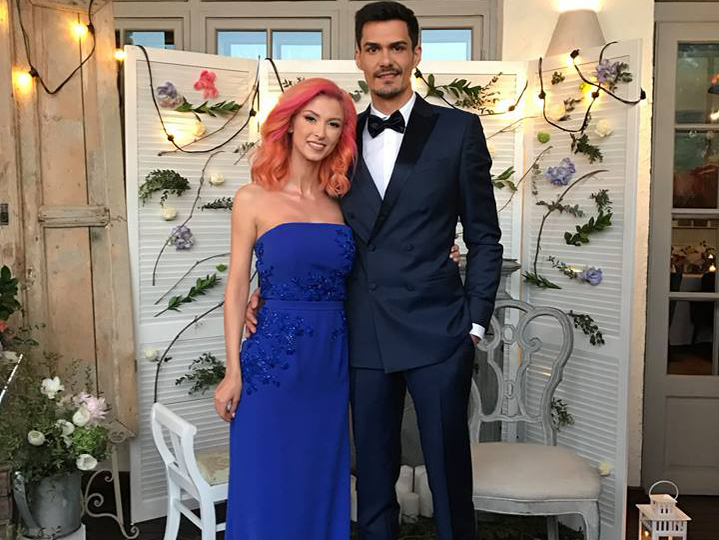 Andreea Bălan, criticată de fani după ce a vorbit despre părinţii ei: „Să ştii că e foarte simplu pentru mine să spun ce viaţă perfectă am”