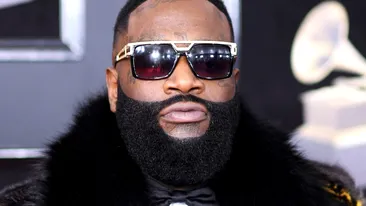 Celebrul rapper american, Rick Ross, face spectacol în Nuba beach Mamaia VIDEO