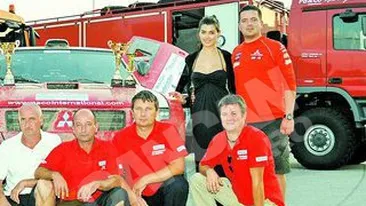 Ana Maria, talismanul lui Costelus la cursele de masini! Casuneanu Jr., cu iubita la raliu