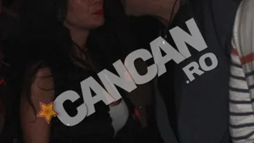 A vrajit o bruneta pana au inceput sa curga apele pe el - Gabriel Cotabita a transpirat in club, ca altii la sauna