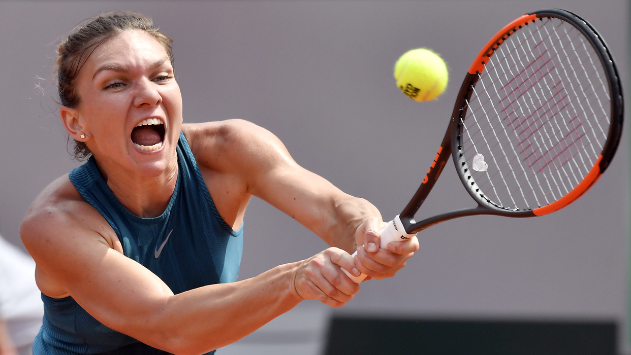 1 Decembrie, Ziua Națională a României. Simona Halep