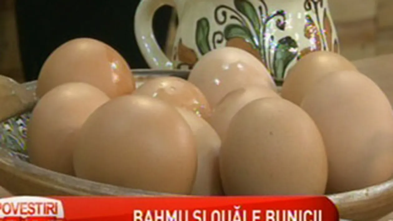 Adriana Bahmuteanu a vopsit ouale dupa reteta bunicii: In ziua de azi, se inrosesc cu ruj